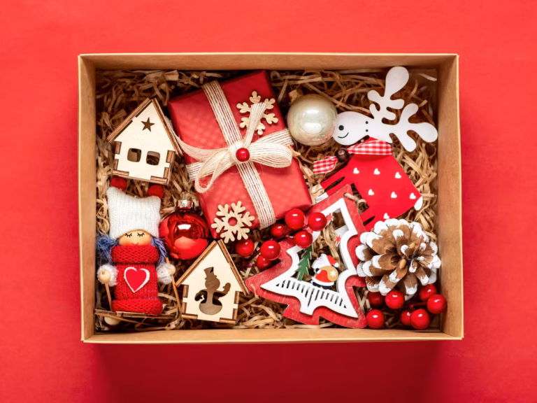 What Should Go in a Mothers Day Gift Basket for Food Lovers?